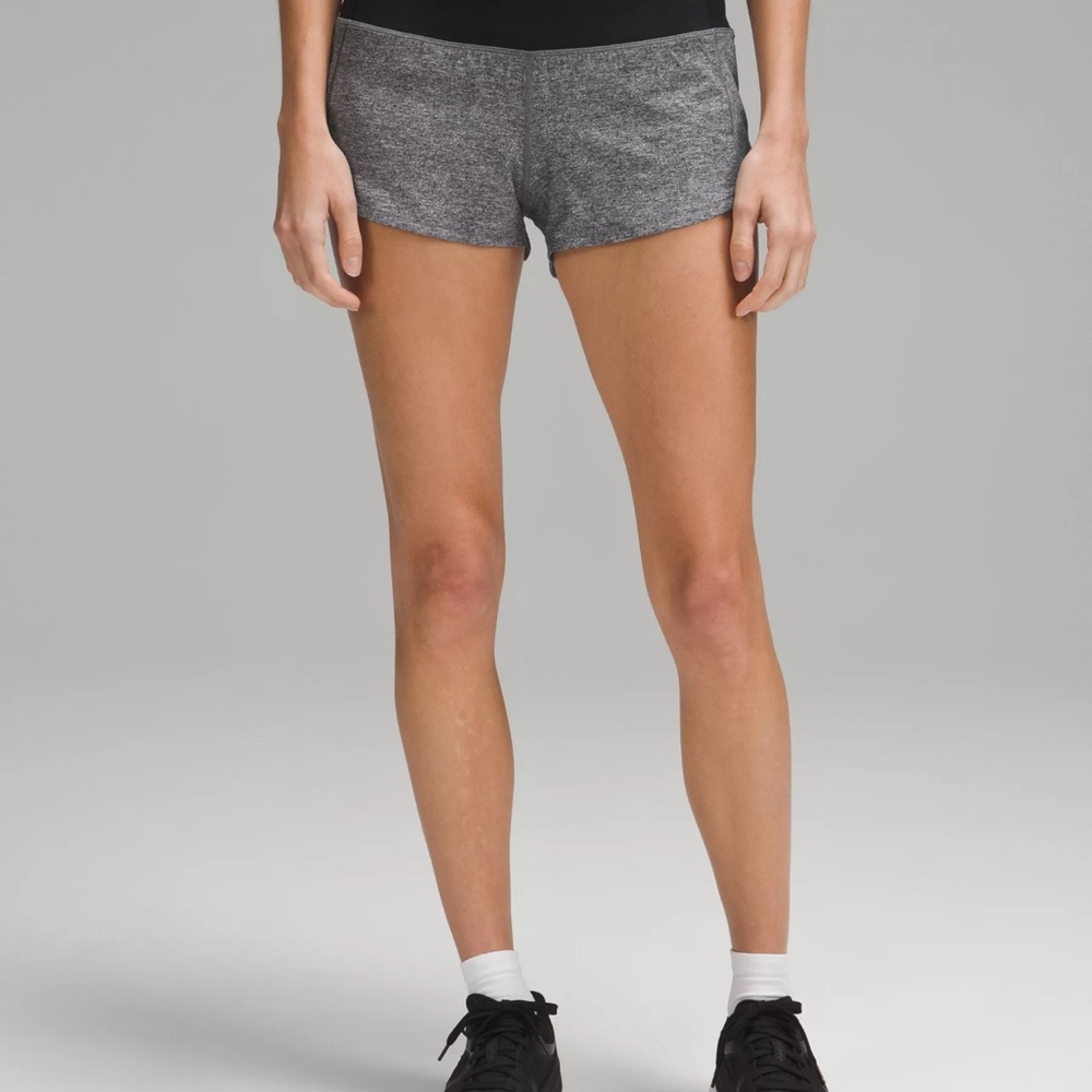 Lululemon Athletica Gray Athletic Shorts Lightweight Mid-Thigh